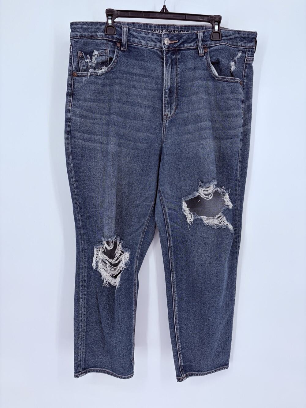 American Eagle Women’s 18R Distressed Stretch Straight Mom Jeans Medium Wash